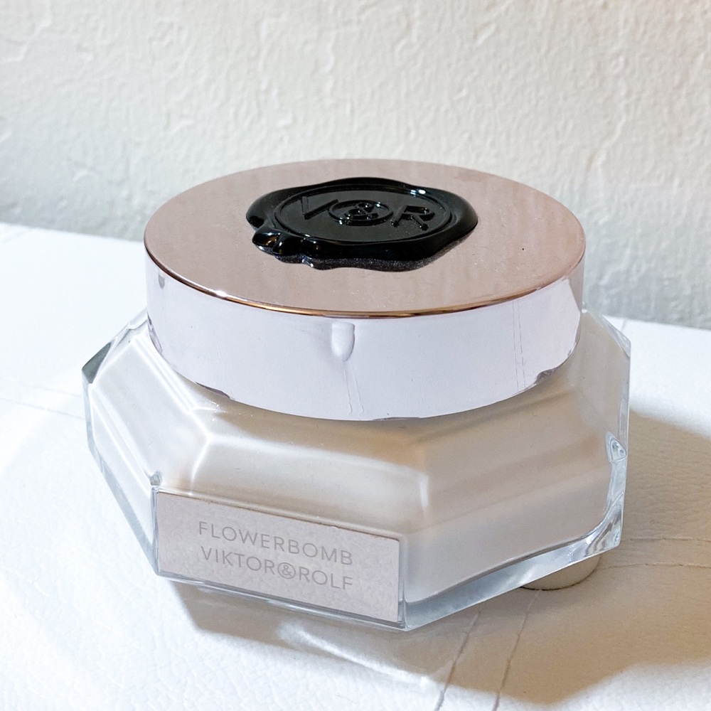 new Viktor & Rolf Flowerbomb body cream